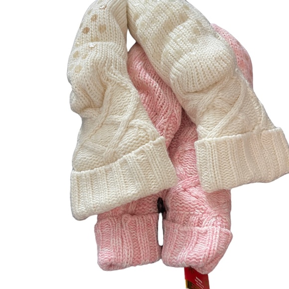 2 Pairs Joe Boxer Fleece lined Insulated Socks with Skid Dots on the Bottom NEW - Picture 6 of 12